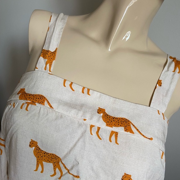 Medium BOAH cheetah cat pattern summer tank top - Picture 14 of 16